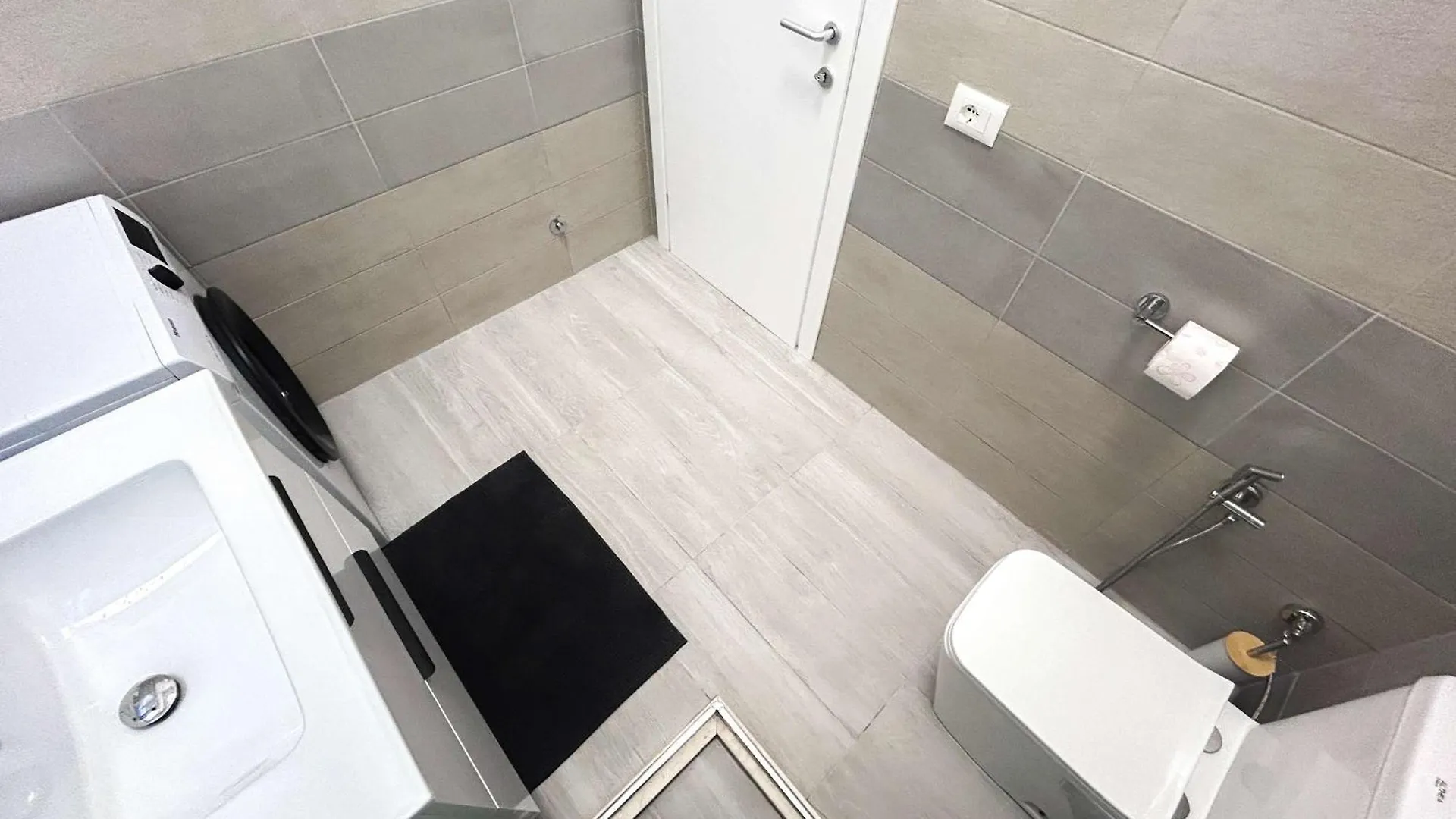 2 Bedroom Apartment 1337 Durres